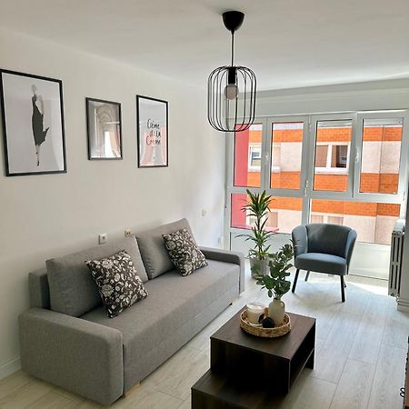 Cozy Flat 5 Mins From The Beach Gijon Ngoại thất bức ảnh