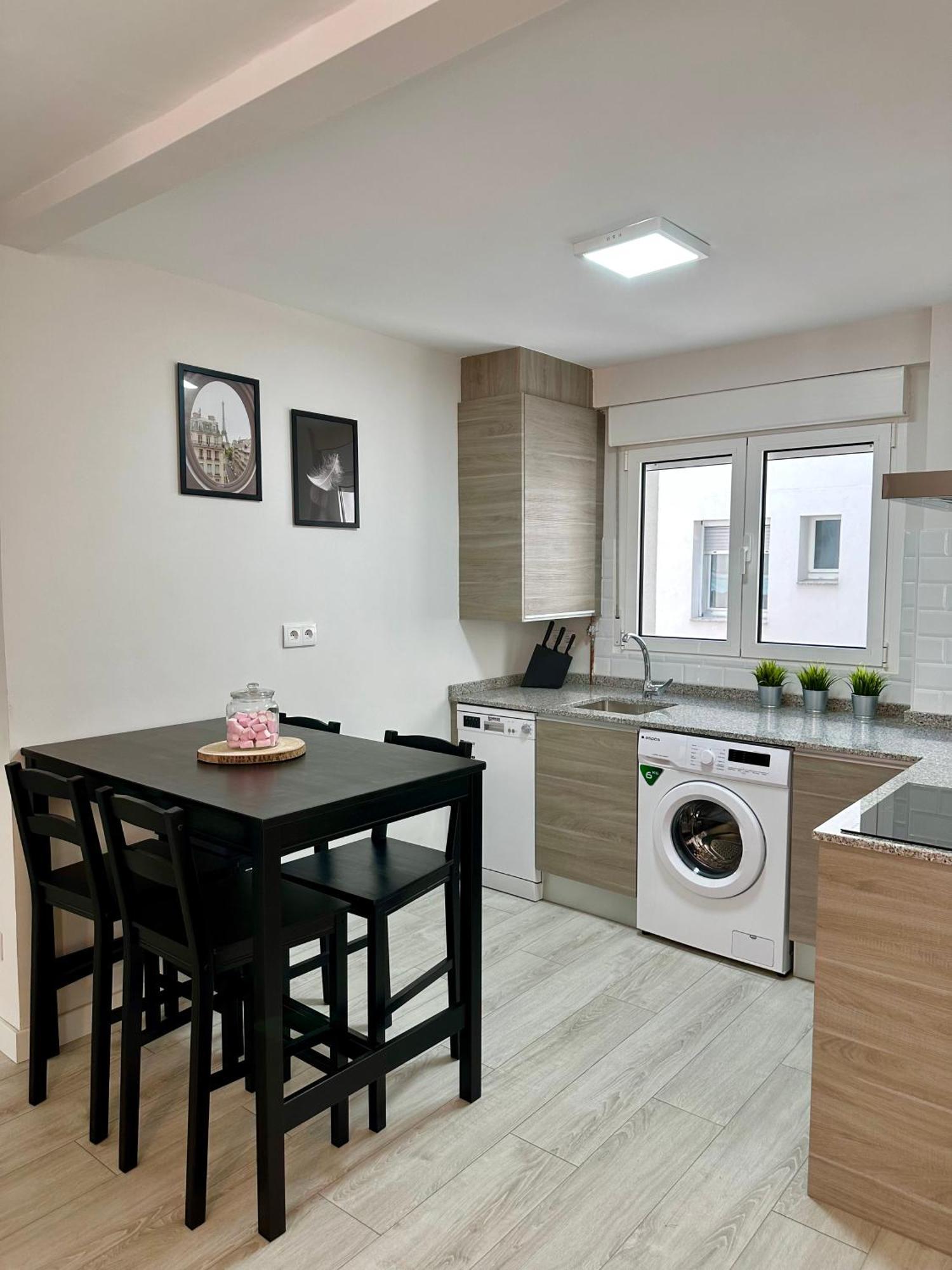 Cozy Flat 5 Mins From The Beach Gijon Ngoại thất bức ảnh